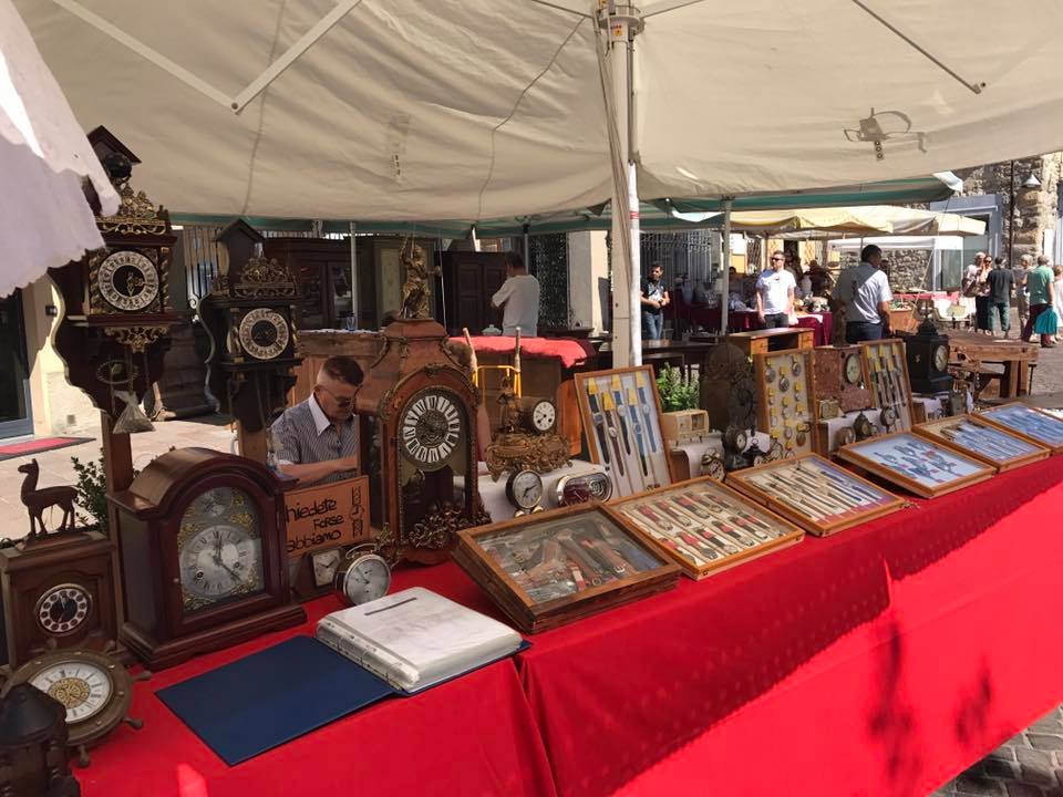 Proloco Imbersago - il mercatino dell'antico - foto 3